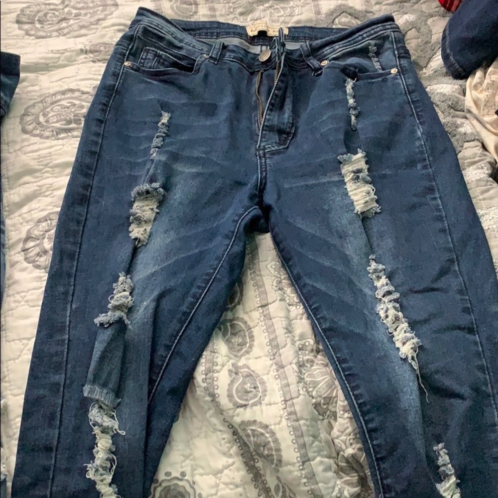 high rise jeans, rips